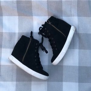 Steve Madden Black Wedge Sneakers!